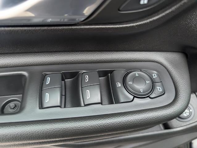 2024 GMC Terrain FWD 4dr SLT