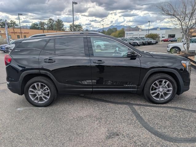 2024 GMC Terrain FWD 4dr SLT