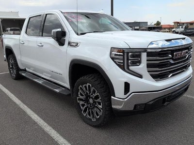 2023 GMC Sierra 1500 Crew Cab Short Box 4-Wheel Drive SLT