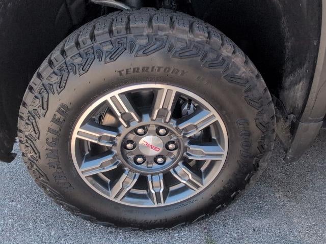2025 GMC Sierra 1500 Crew Cab Short Box 4-Wheel Drive AT4