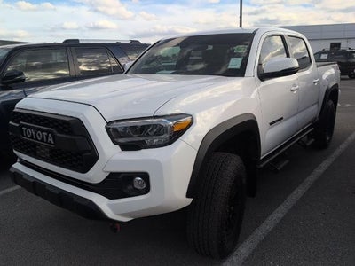 2023 Toyota Tacoma 4WD 4WD SR Double Cab 5' Bed V6 AT (GS)