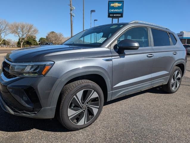 2024 Volkswagen Taos SE 4MOTION