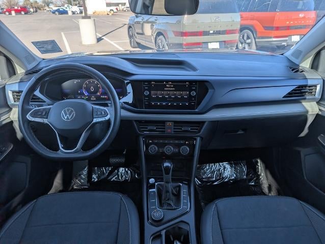 2024 Volkswagen Taos SE 4MOTION