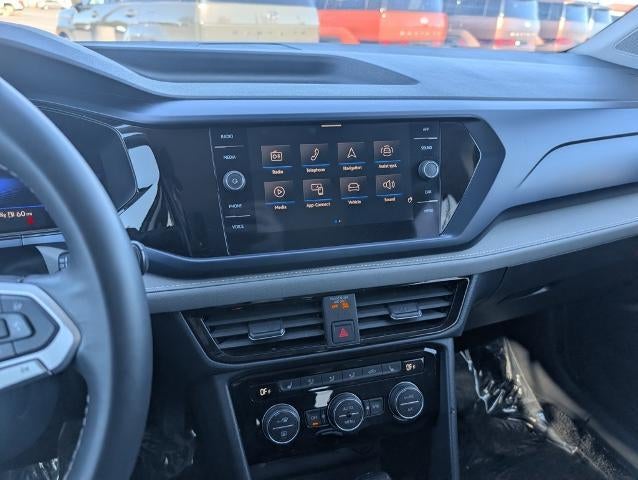 2024 Volkswagen Taos SE 4MOTION