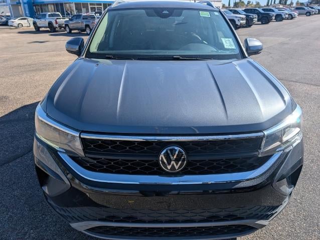 2024 Volkswagen Taos SE 4MOTION