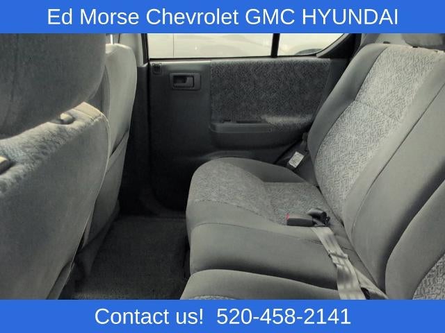2001 Isuzu Rodeo Base