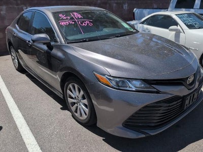 2018 Toyota Camry LE Auto (SE)