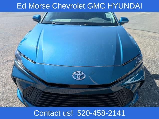 2025 Toyota Camry LE AWD (Natl)