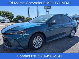 2025 Toyota Camry LE AWD (Natl)
