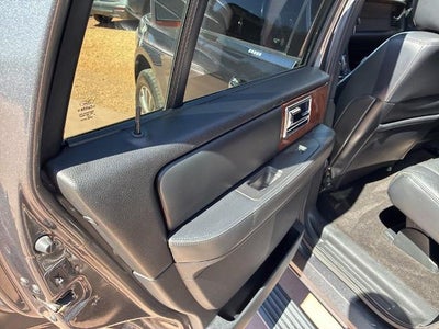 2015 Lincoln Navigator 4dr 3.5L V6 2WD