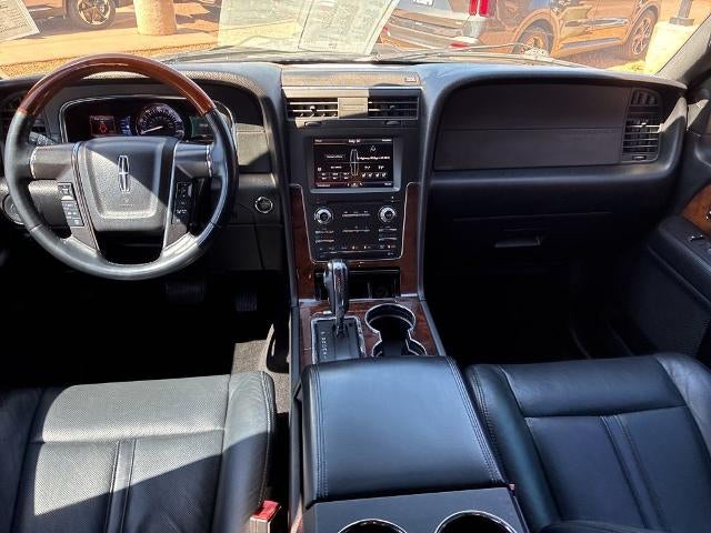 2015 Lincoln Navigator 4dr 3.5L V6 2WD