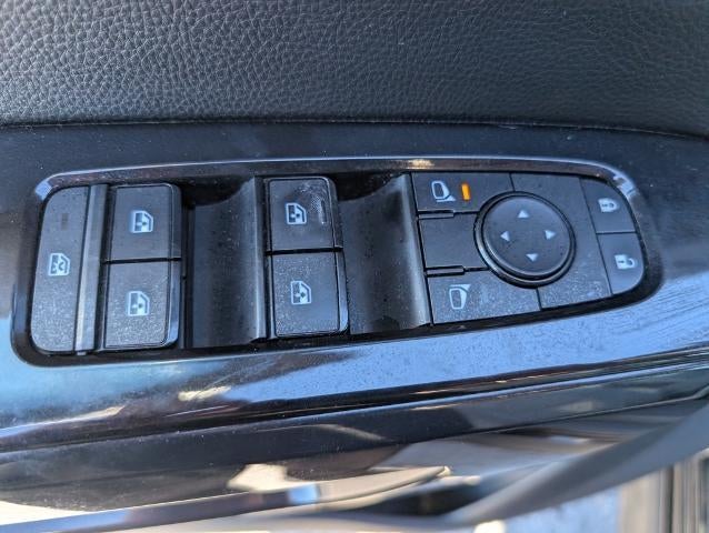 2022 Nissan Pathfinder SV 4WD