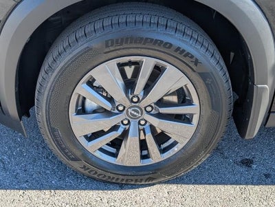 2022 Nissan Pathfinder SV 4WD