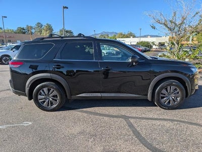 2022 Nissan Pathfinder SV 4WD