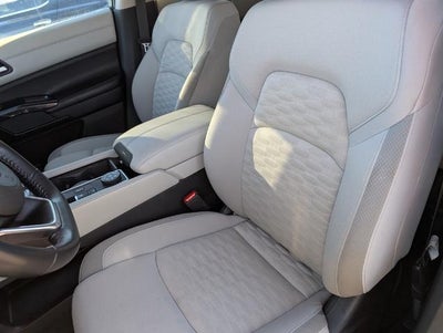 2022 Nissan Pathfinder SV 4WD