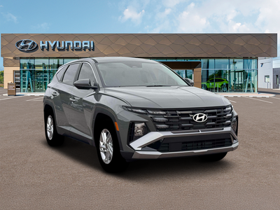 2026 Hyundai TUCSON SE FWD