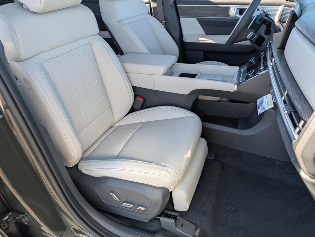 2025 Hyundai SANTA FE HYBRID Calligraphy