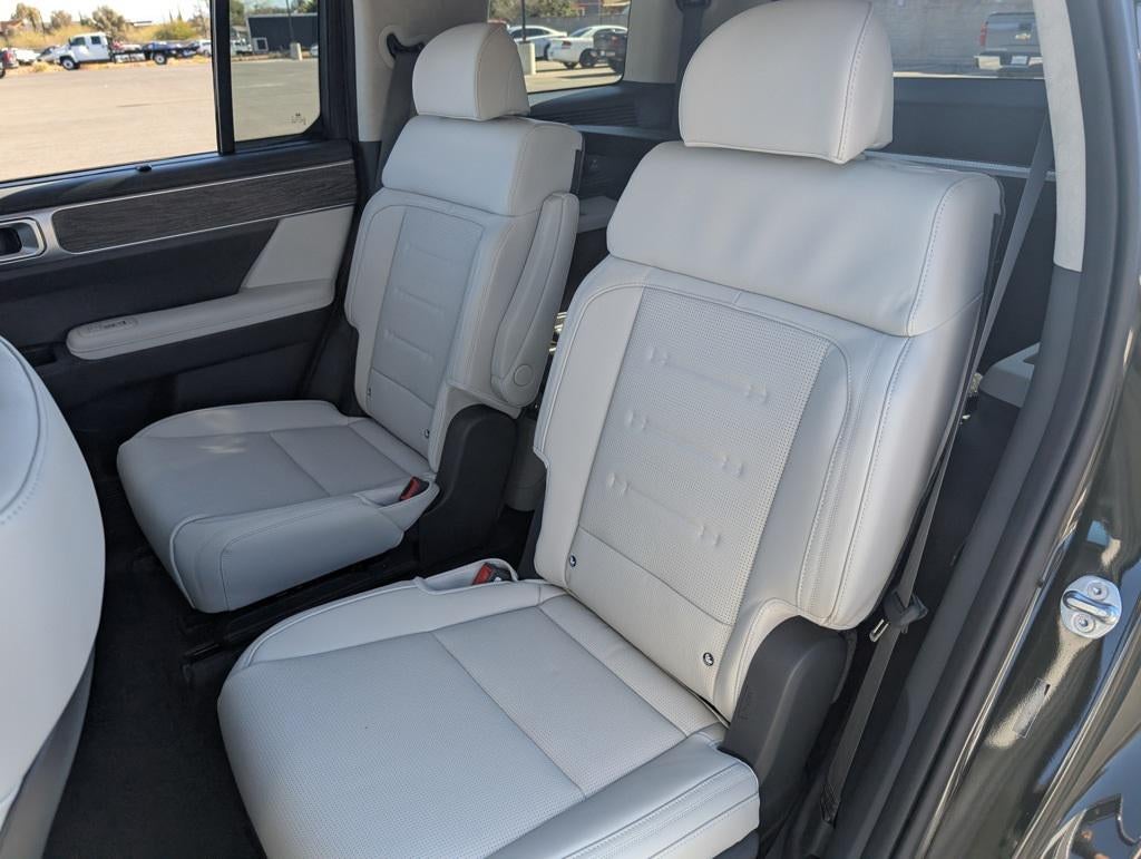 2025 Hyundai SANTA FE HYBRID Calligraphy