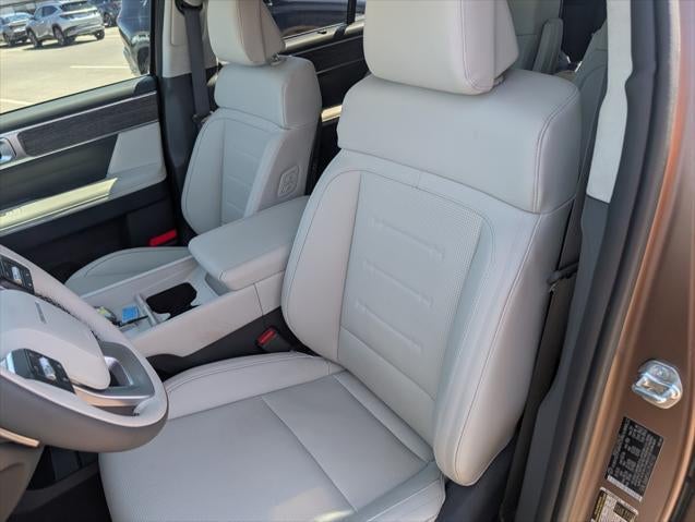 2025 Hyundai SANTA FE HYBRID Calligraphy