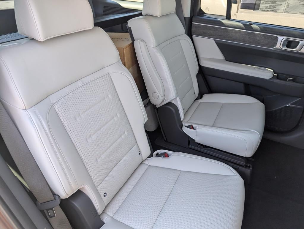 2025 Hyundai SANTA FE HYBRID Calligraphy