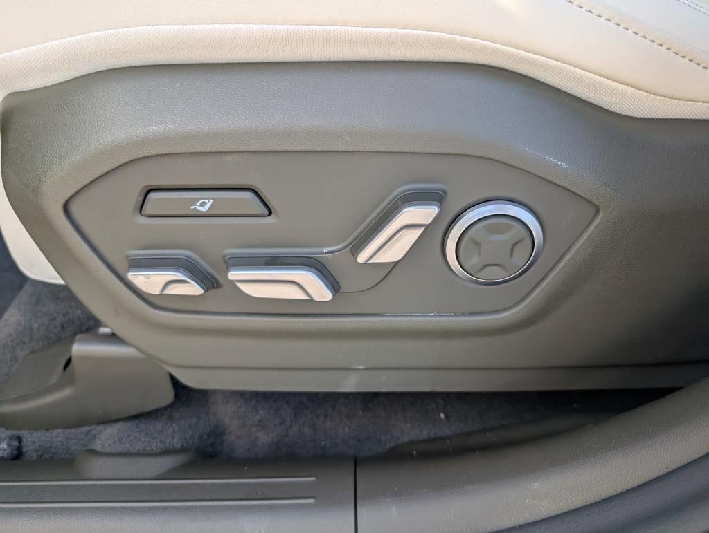 2025 Hyundai SANTA FE Calligraphy FWD