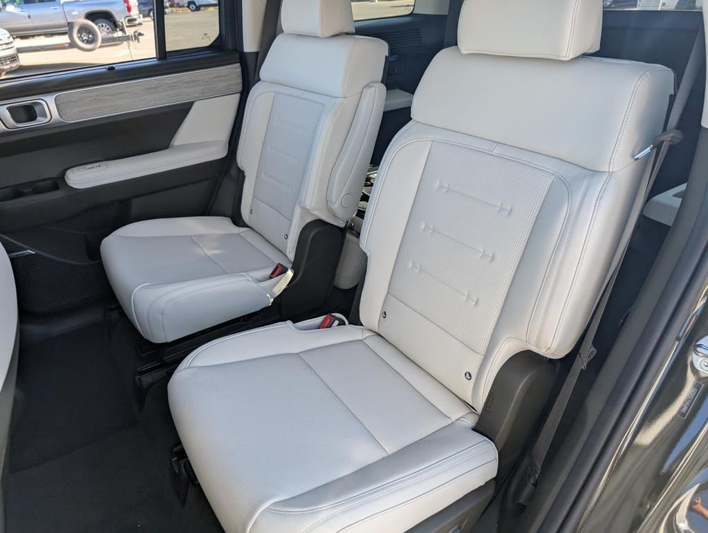 2025 Hyundai SANTA FE Calligraphy FWD