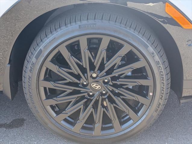 2025 Hyundai SANTA FE Calligraphy FWD