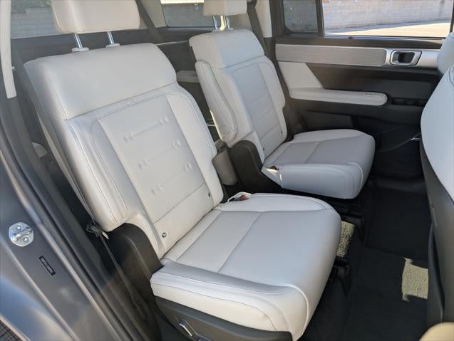 2025 Hyundai SANTA FE Calligraphy AWD