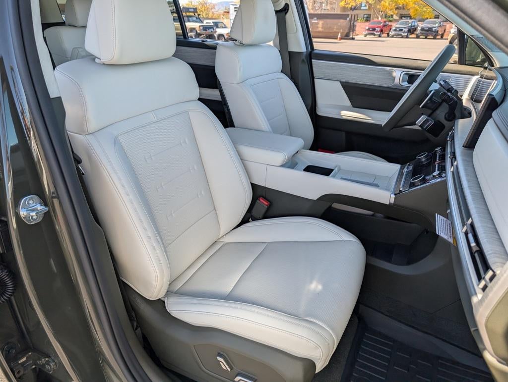 2025 Hyundai SANTA FE Calligraphy AWD