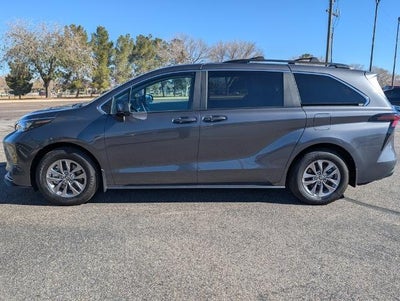 2025 Toyota Sienna LE AWD 8-Passenger (Natl)