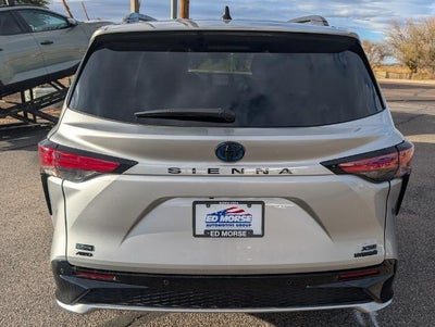 2023 Toyota Sienna Woodland Edition AWD 7-Passenger (Natl)