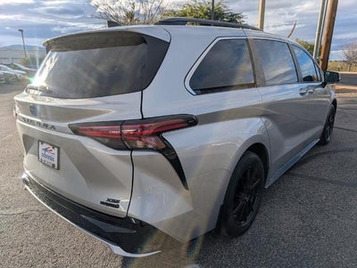 2023 Toyota Sienna Woodland Edition AWD 7-Passenger (Natl)