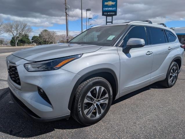 2022 Toyota Highlander Hybrid XLE FWD (Natl)