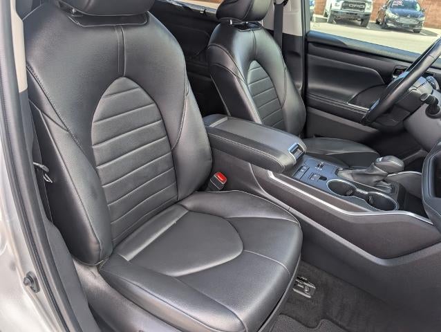 2022 Toyota Highlander Hybrid XLE FWD (Natl)