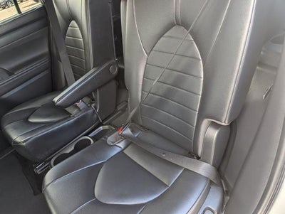 2022 Toyota Highlander Hybrid XLE FWD (Natl)