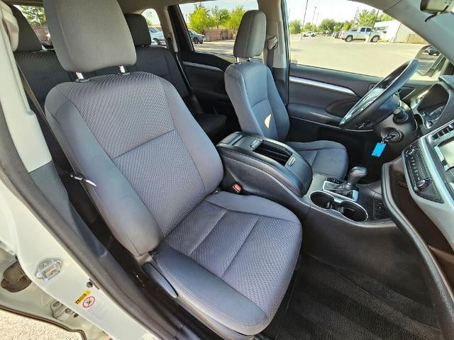 2018 Toyota Highlander LE I4 FWD (Natl)