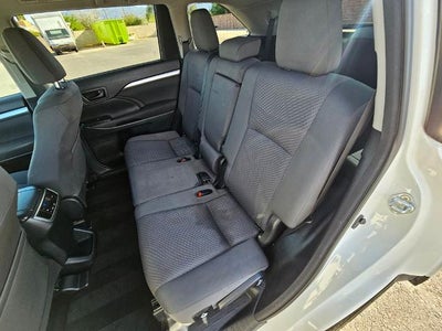 2018 Toyota Highlander LE I4 FWD (Natl)