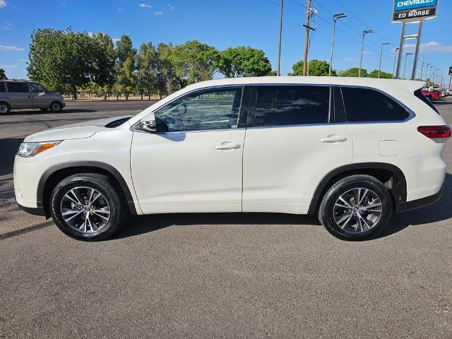 2018 Toyota Highlander LE I4 FWD (Natl)