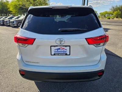 2018 Toyota Highlander LE I4 FWD (Natl)