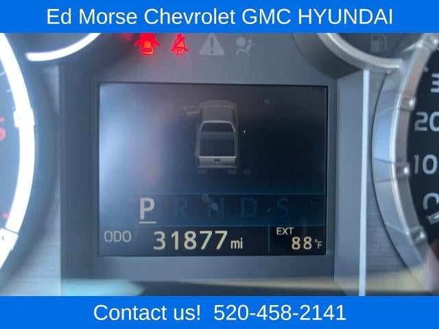 2015 Toyota Tundra 4WD Truck 4WD CrewMax Short Bed 5.7L FFV SR5 (SE)