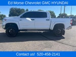 2015 Toyota Tundra 4WD Truck 4WD CrewMax Short Bed 5.7L FFV SR5 (SE)