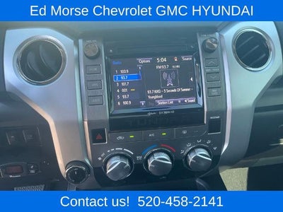 2015 Toyota Tundra 4WD Truck 4WD CrewMax Short Bed 5.7L FFV SR5 (SE)