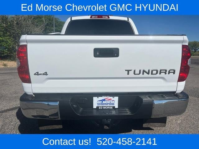 2015 Toyota Tundra 4WD Truck 4WD CrewMax Short Bed 5.7L FFV SR5 (SE)