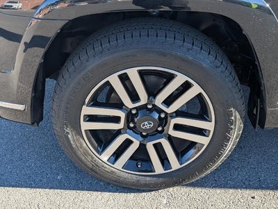 2020 Toyota 4Runner SR5 4WD (GS)