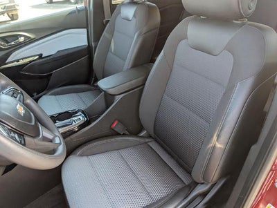 2025 Chevrolet Trax FWD 4dr LT