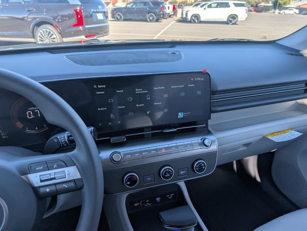 2026 Hyundai KONA SE FWD