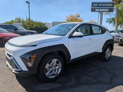 2026 Hyundai KONA SE FWD