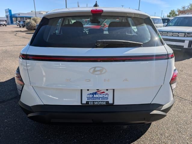 2026 Hyundai KONA SE FWD