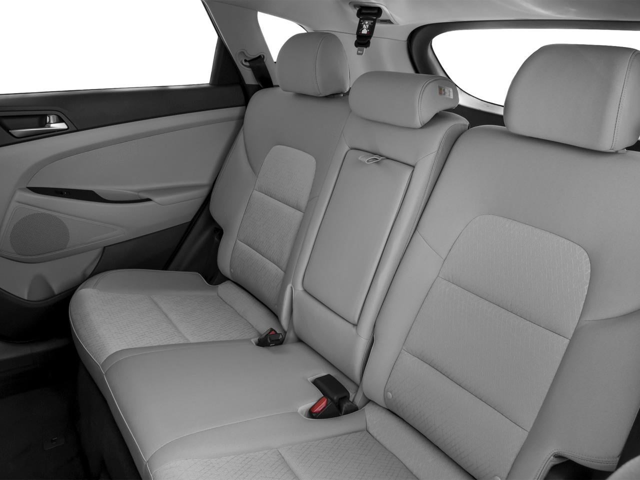 2016 Hyundai TUCSON FWD 4Dr SE