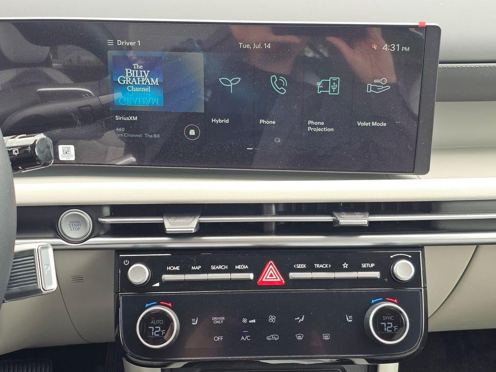 2026 Hyundai TUCSON HYBRID SEL AWD